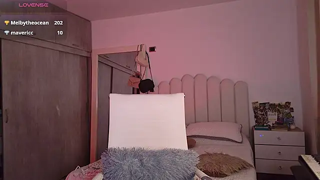 Brown_skin11 webcam