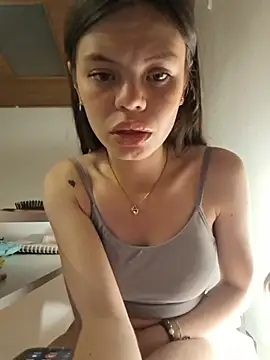 _Isabella-7 webcam