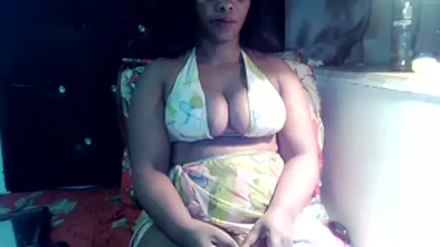 Hotxchickk webcam