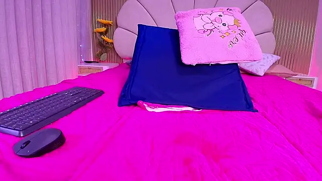 nata_luna webcam
