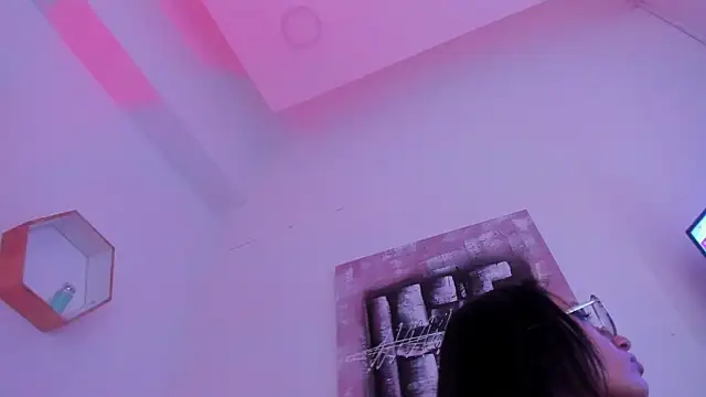 coral_jonesss webcam