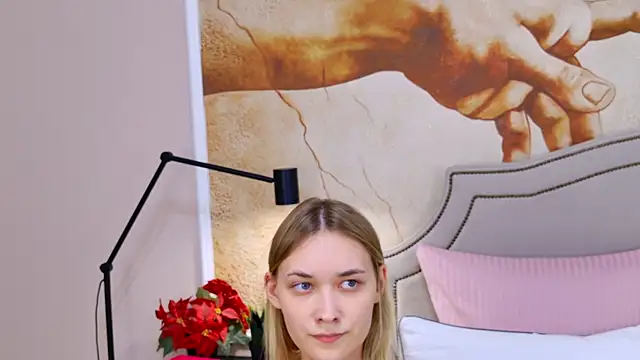 AmadaReine webcam