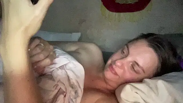 Virela live cam on StripChat