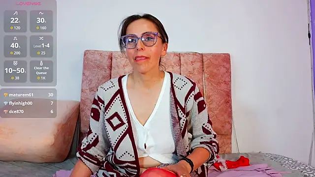 Ava_Raye webcam