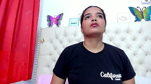 celena_wonder webcam