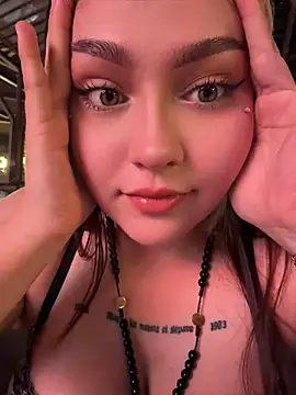 Daniela_ruizz webcam