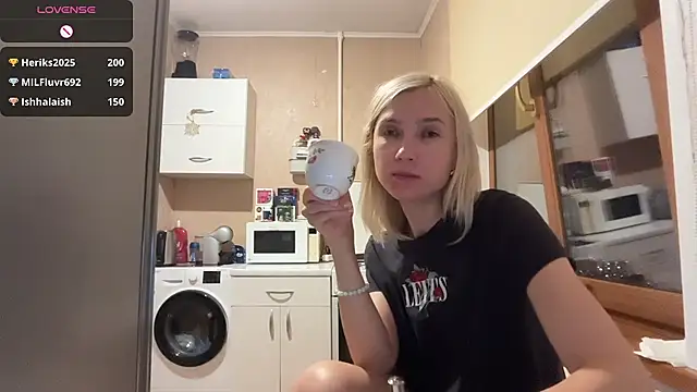 AngelJeni webcam