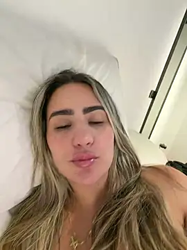 Miilana_ webcam