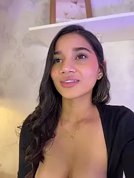 AlessiaVallmont webcam