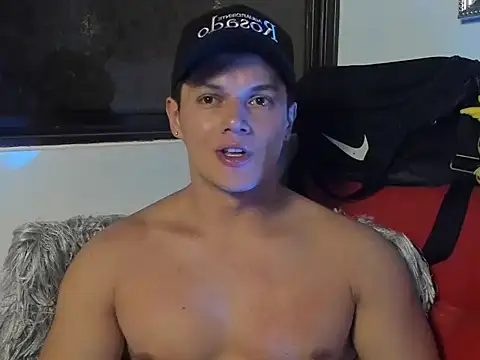 Erick_Wallace live cam on StripChat