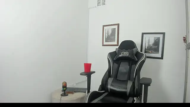 jacob_cum23 webcam