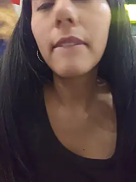 Carla_Alvez webcam