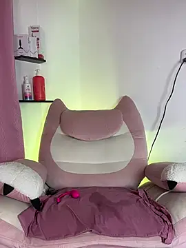 Im_emiliee webcam