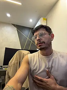 andrewlopezz webcam