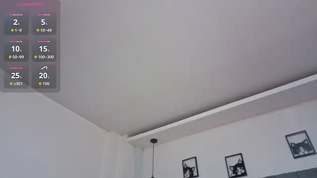 Elysianpair live cam on StripChat