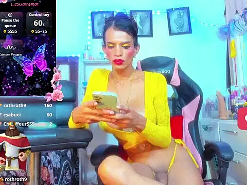 La_mas_doll2 webcam