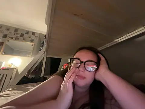 Cherryminxxx webcam