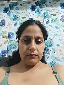 V_HOT_Sonam_ webcam