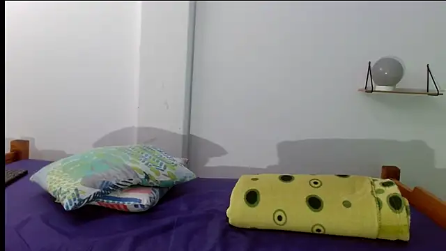 alondra18nice webcam