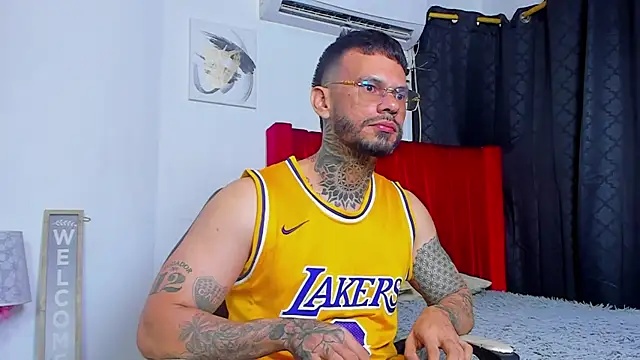 gerrard_white webcam