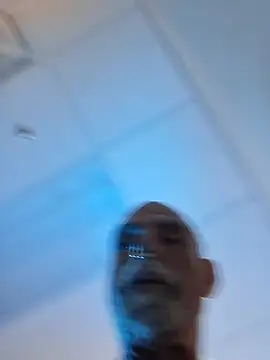 EdgarAlenPole live cam on StripChat