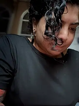 kimmiakiss22 webcam