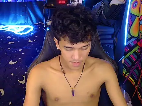 hugekenbigcock webcam