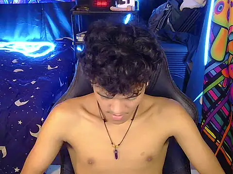 hugekenbigcock webcam