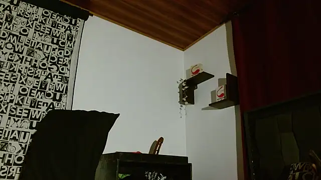 DULCE_ZOE webcam