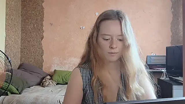 KateVibe_01 webcam