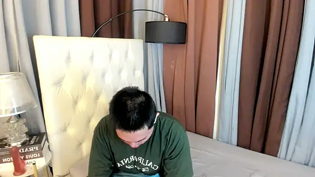 davincihugecock webcam