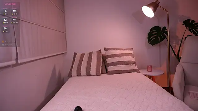annie24_evans live cam on StripChat