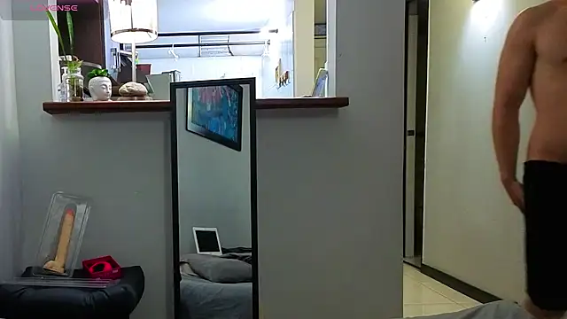 Matiashorney webcam