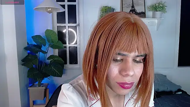 emma_cut3_ webcam