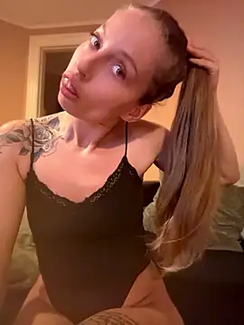 mrs_mr_007 - Mrs_Mr_007's free webcam - UK Sex Cams