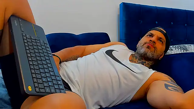 joshrigby - JoshRigby's free webcam - UK Sex Cams