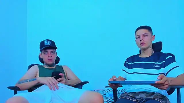 thomas-wil - Thomas-Wil's free webcam - UK Sex Cams