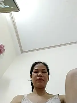 Dumani99 webcam