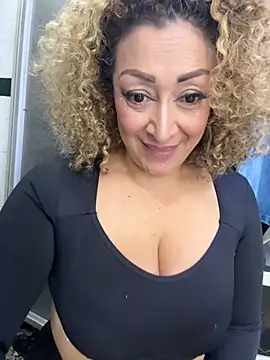 Katti_Barrera webcam