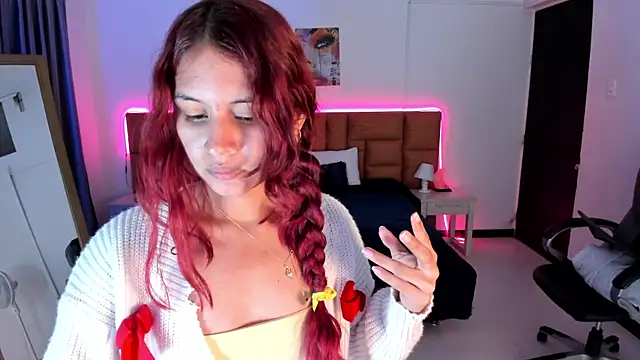 tamy_edwards - Tamy_edwards's free webcam - UK Sex Cams