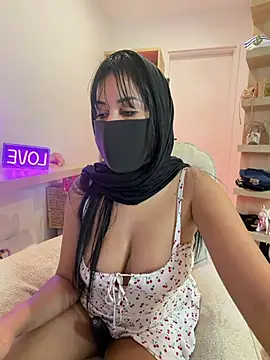 queen-chamss webcam