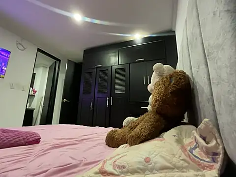 LisaGoddes webcam