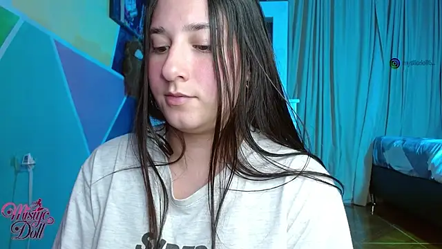 Mysticdooll69 webcam