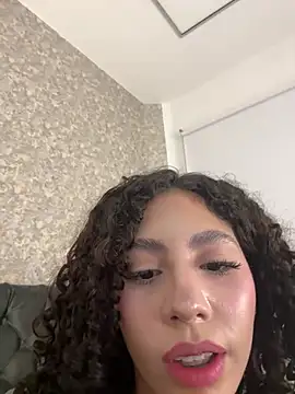 Amy_2905 webcam