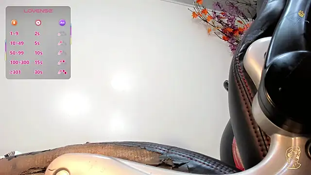 ambar_temptation - Ambar_temptation's free webcam - UK Sex Cams