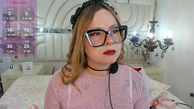 Paulette_roux webcam