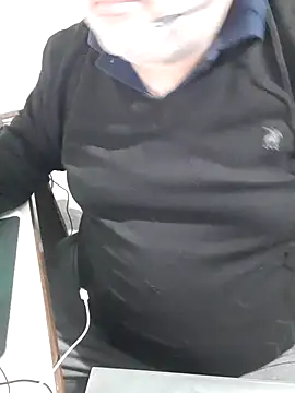 12Paradarte live cam on StripChat