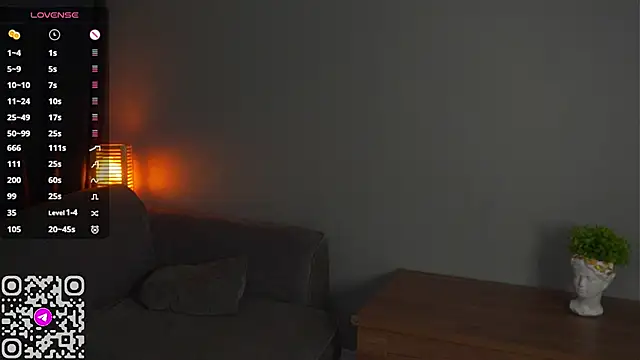 JeaneneKeats webcam