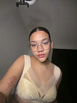 Isa_bella_1111 webcam