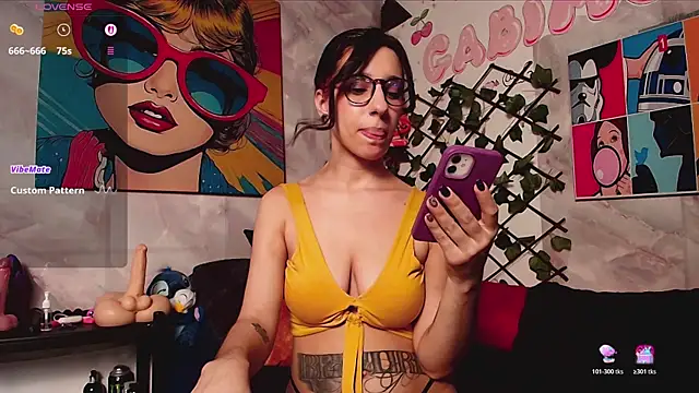 GabiMorgan webcam